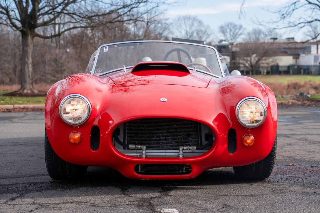 Shelby Cobra Replica - Image 9 of 31