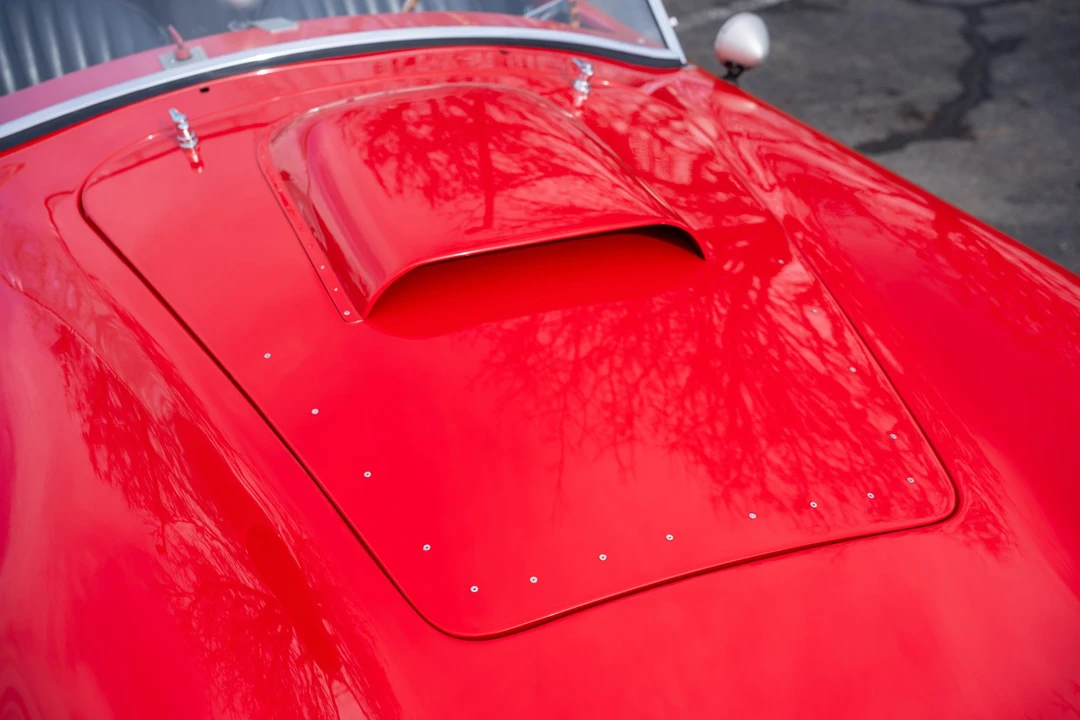 Shelby Cobra Replica - Image 21 of 31