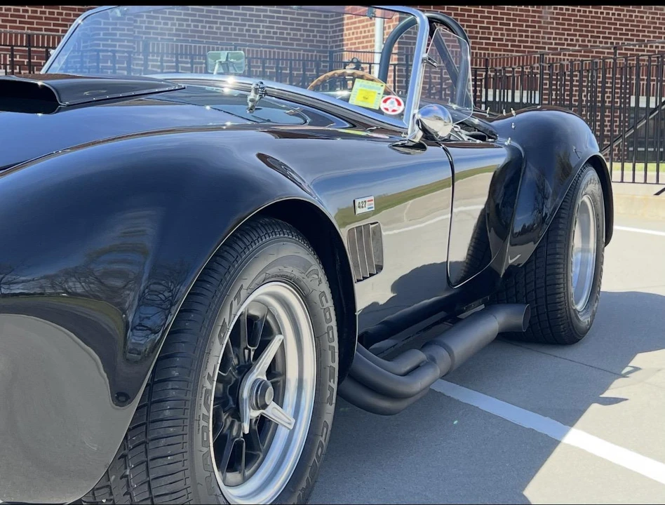 Shelby Cobra Replica - Image 25 of 31