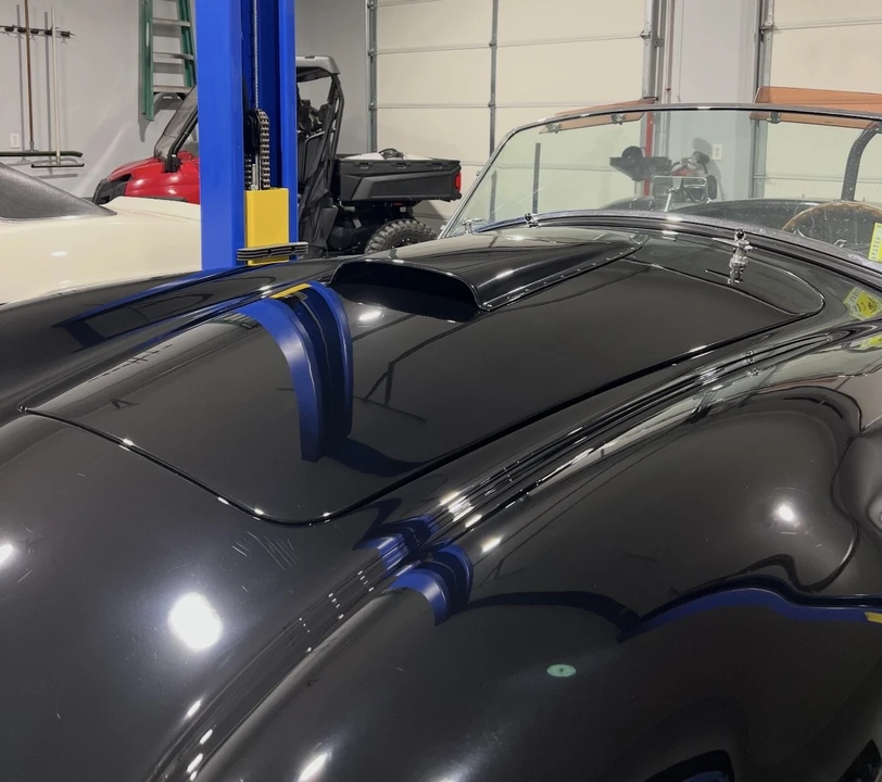 Shelby Cobra Replica - Image 27 of 31