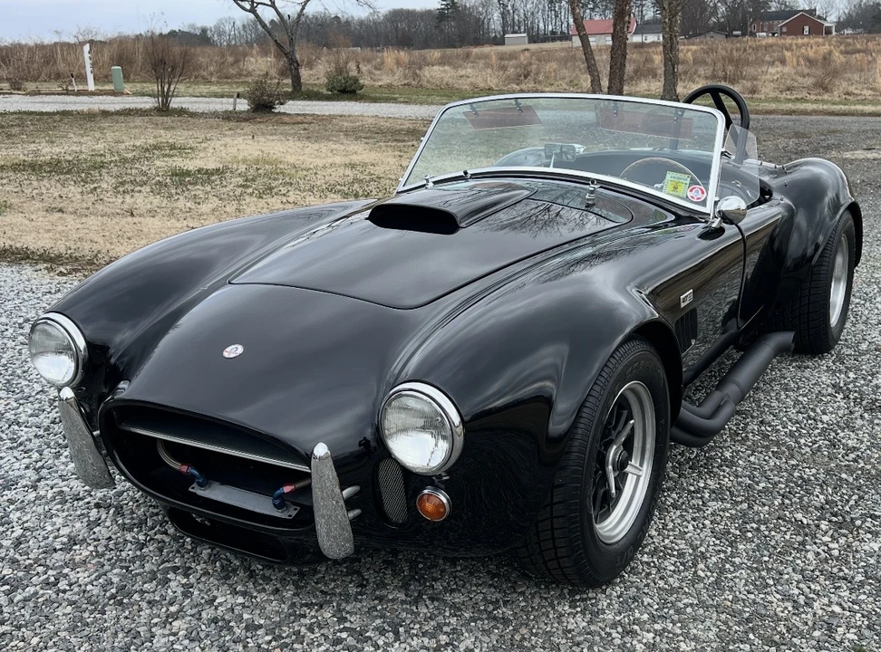 Shelby Cobra Replica - Image 3 of 31