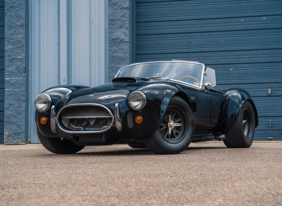 Shelby Cobra Replica - Image 4 of 31