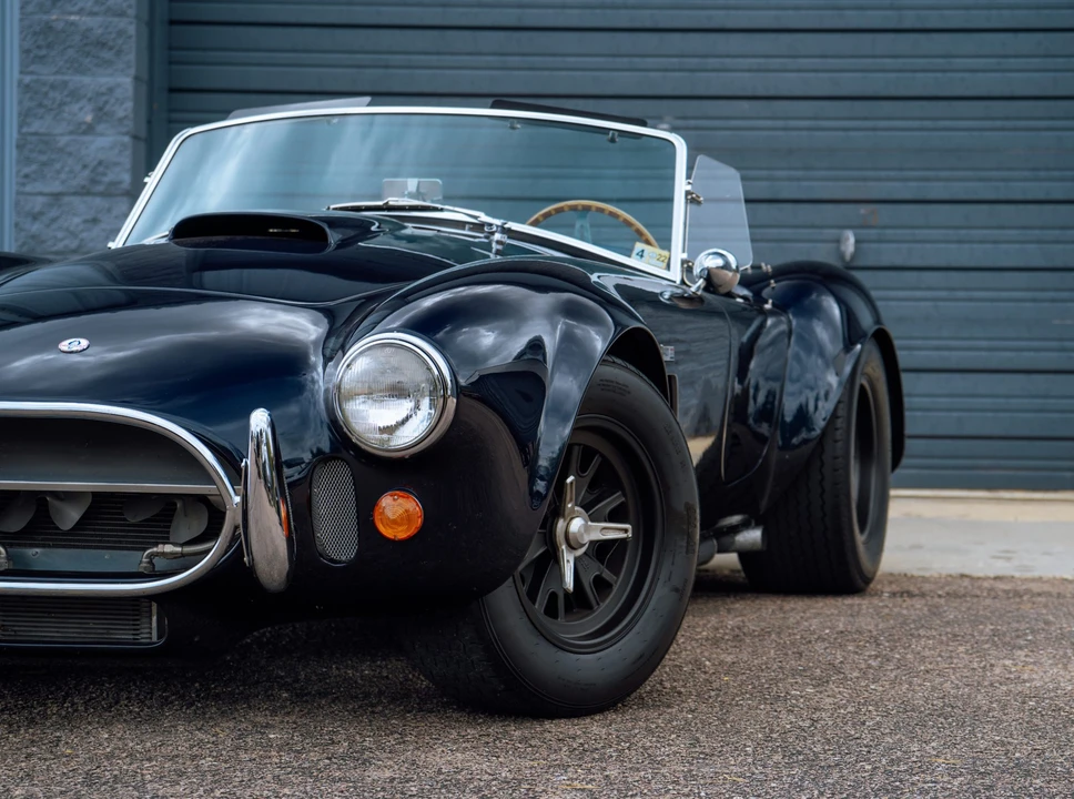 Shelby Cobra Replica - Image 16 of 31