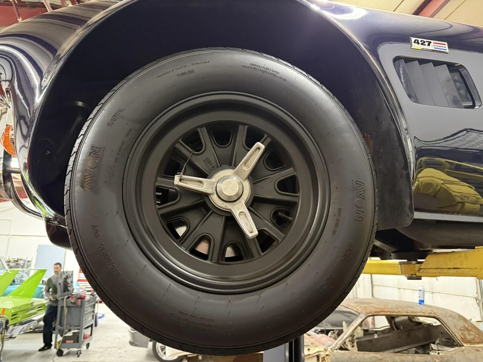 Shelby Cobra Replica - Image 29 of 31