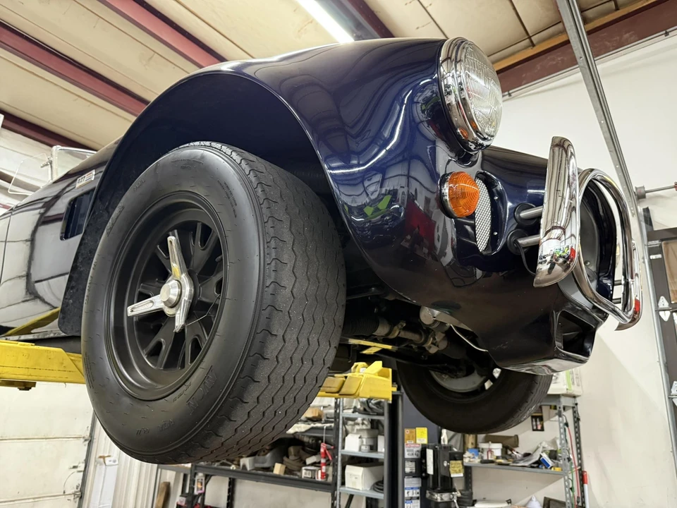 Shelby Cobra Replica - Image 31 of 31