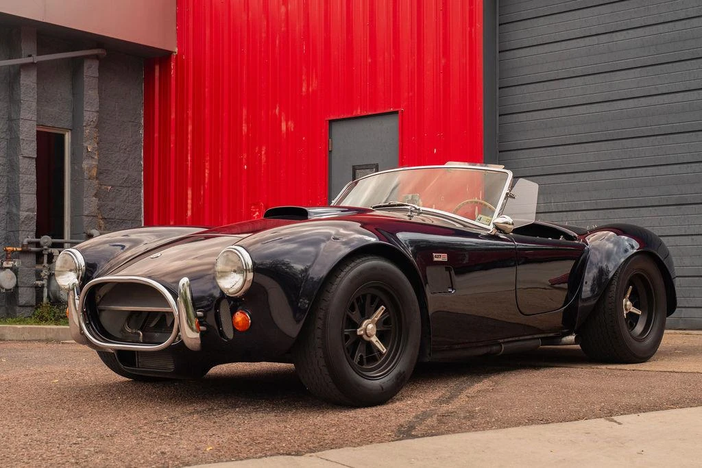 Shelby Cobra Replica - Image 2 of 31