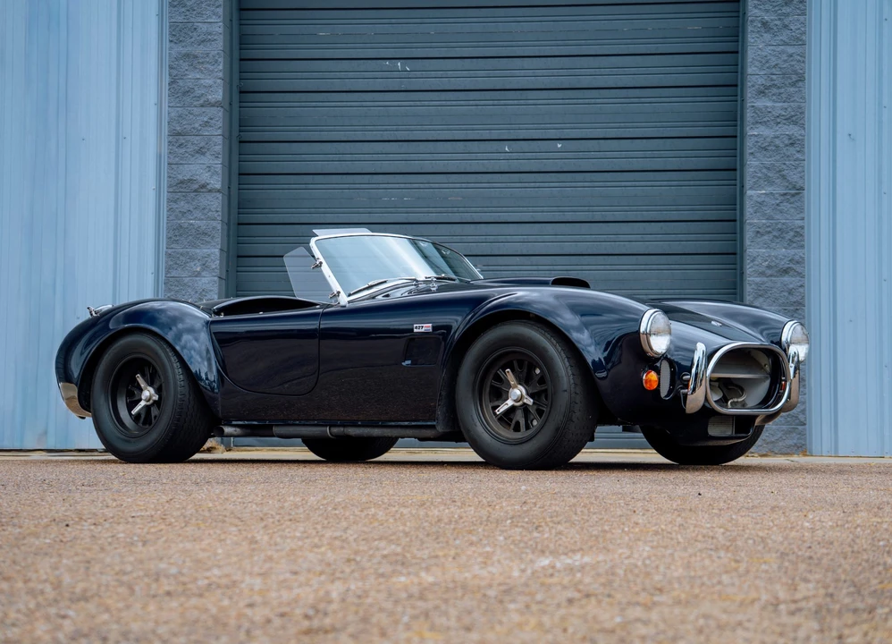 Shelby Cobra Replica - Image 9 of 31