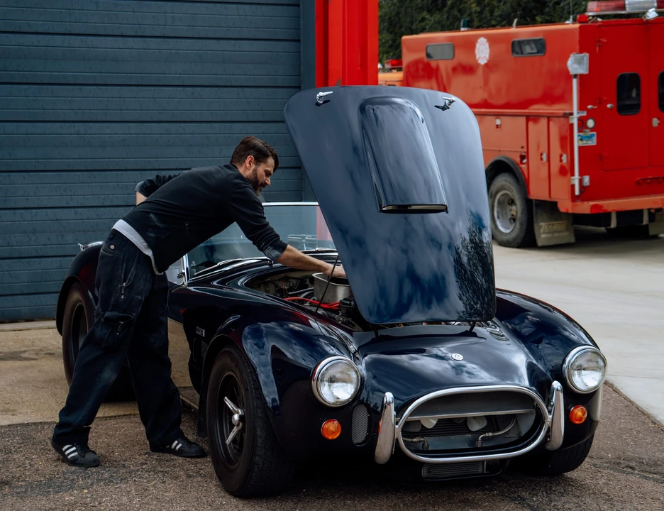 Shelby Cobra Replica - Image 14 of 31