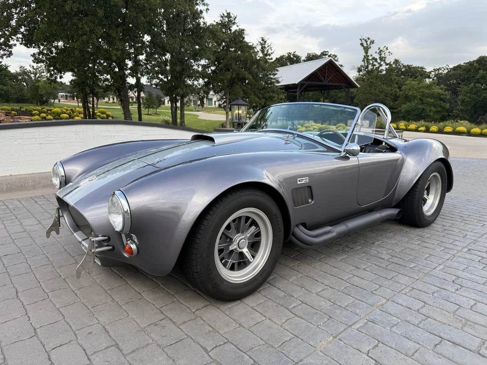 Shelby Cobra Replica - Image 10 of 31