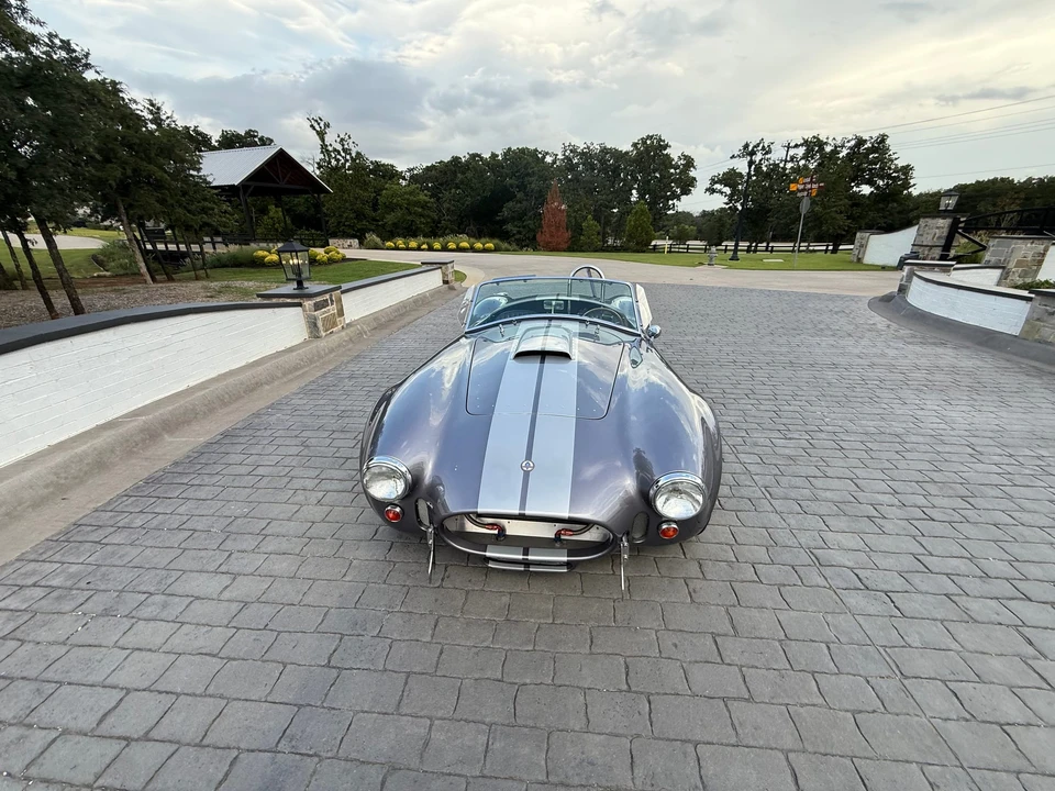 Shelby Cobra Replica - Image 19 of 31