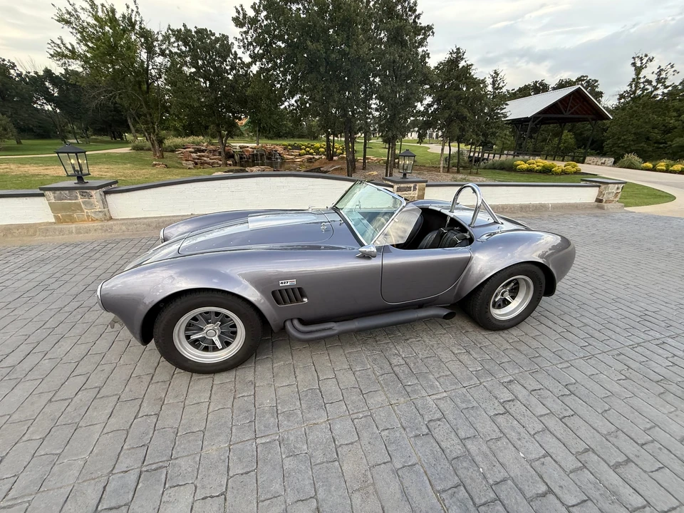 Shelby Cobra Replica - Image 2 of 31