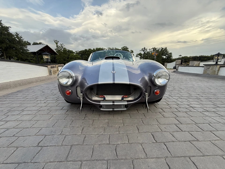 Shelby Cobra Replica - Image 26 of 31