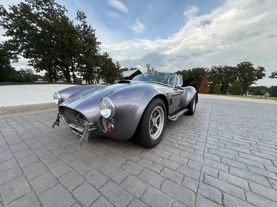 Shelby Cobra Replica - Image 12 of 31