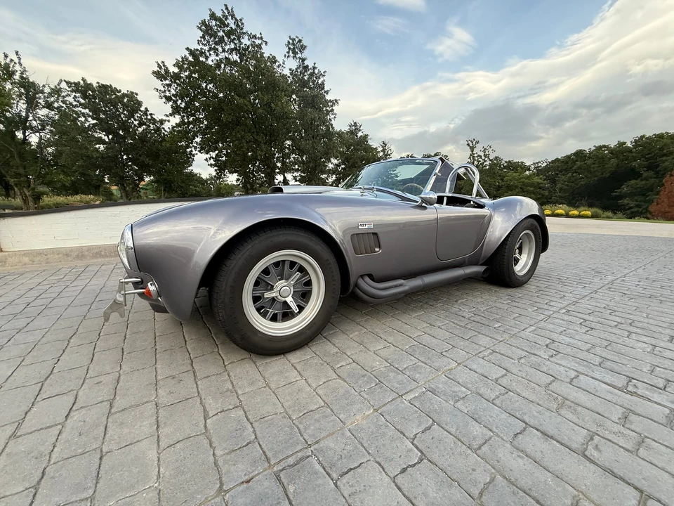 Shelby Cobra Replica - Image 4 of 31