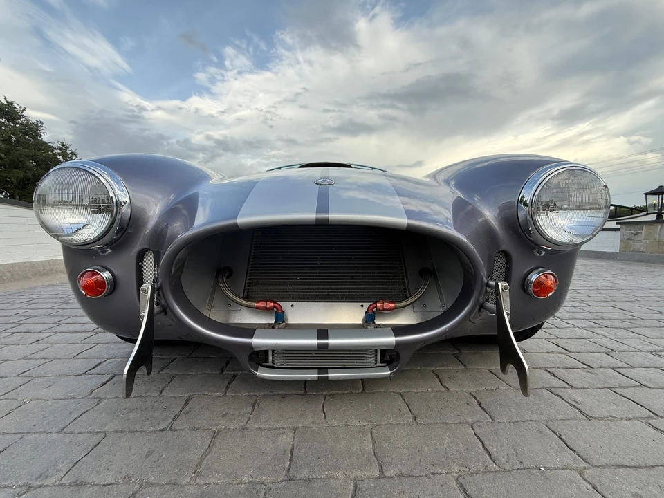 Shelby Cobra Replica - Image 25 of 31