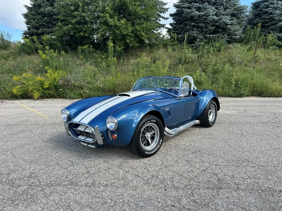 Shelby Cobra Replica - Image 5 of 31