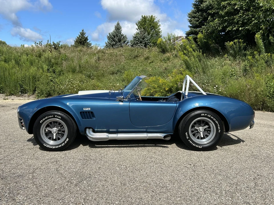 Shelby Cobra Replica - Image 18 of 31