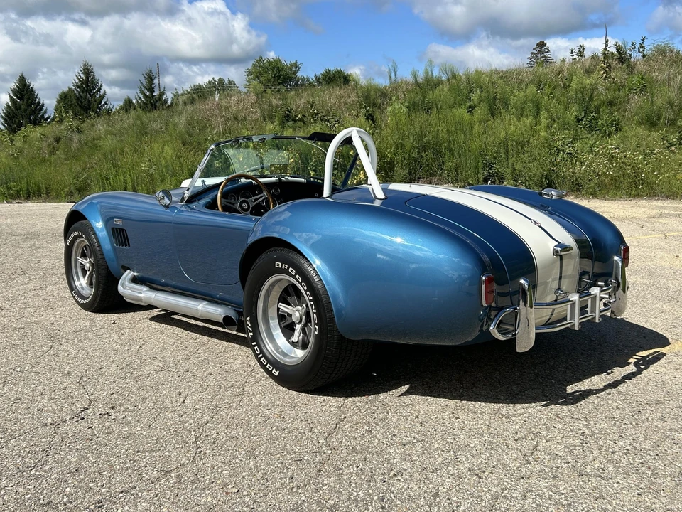 Shelby Cobra Replica - Image 20 of 31