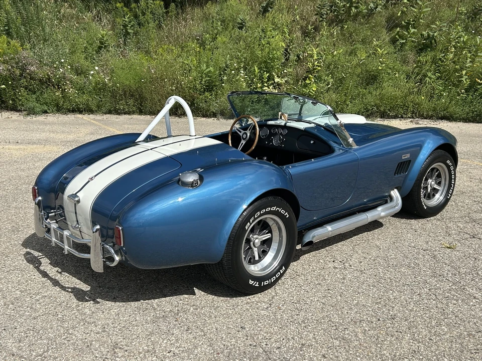 Shelby Cobra Replica - Image 31 of 31