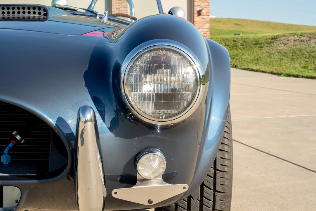 Shelby Cobra Replica - Image 12 of 31