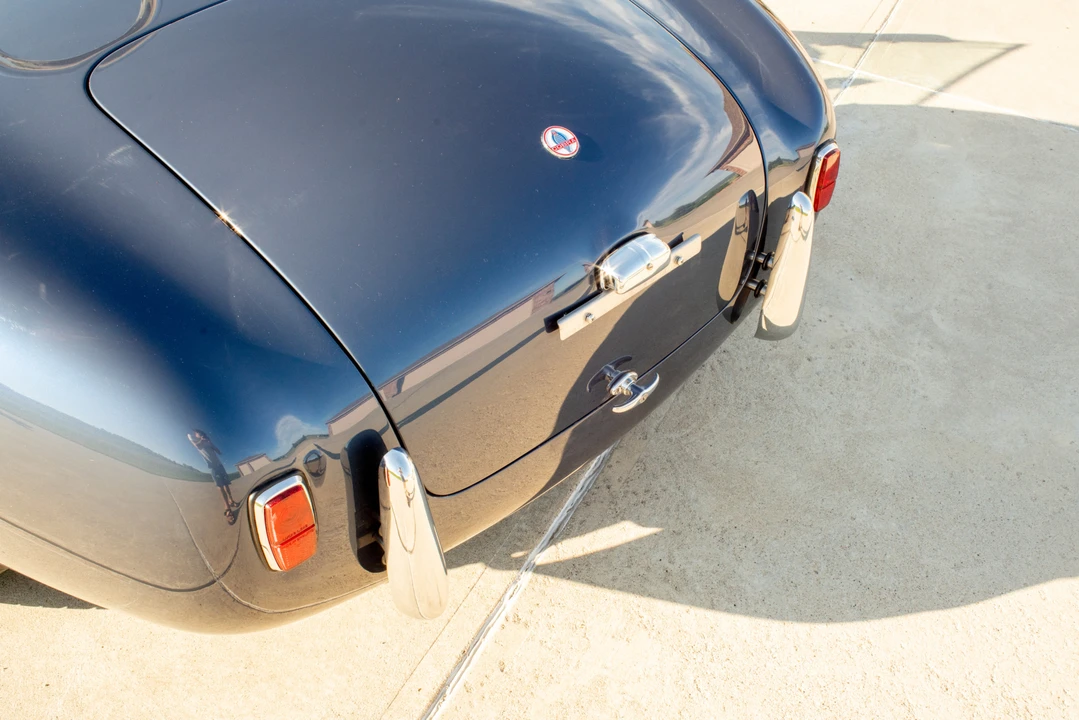 Shelby Cobra Replica - Image 28 of 31