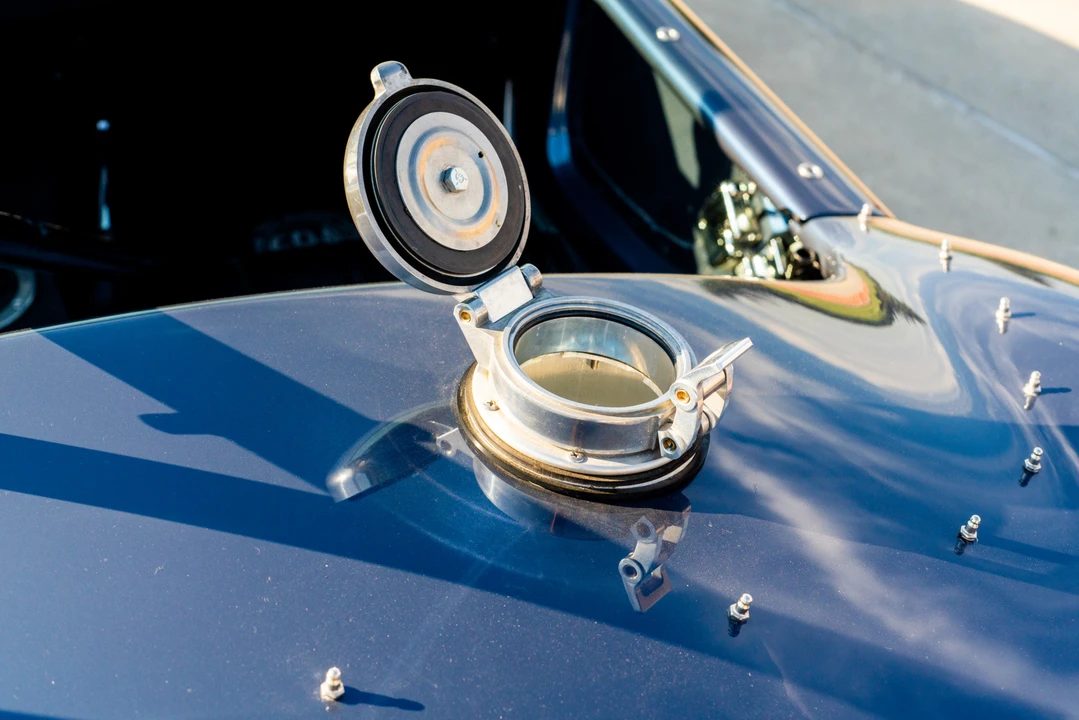 Shelby Cobra Replica - Image 24 of 31