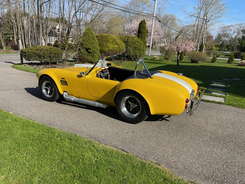 Shelby Cobra Replica - Image 24 of 31