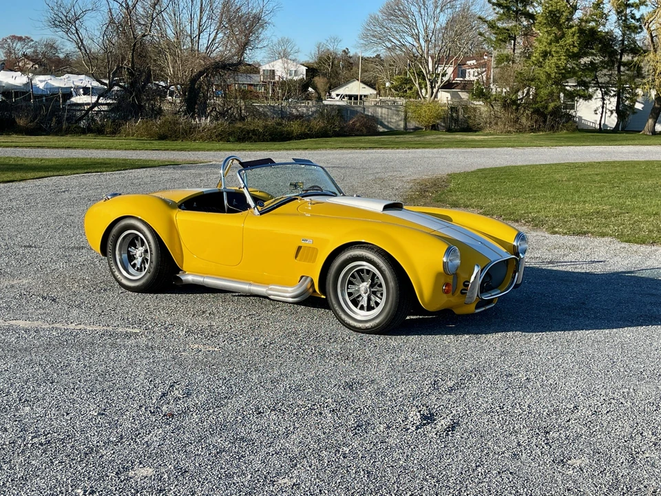 Shelby Cobra Replica - Image 17 of 31