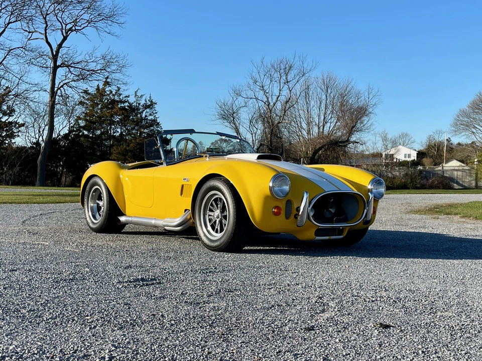 Shelby Cobra Replica - Image 12 of 31