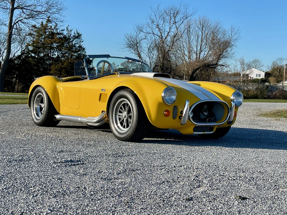 Shelby Cobra Replica - Image 14 of 31