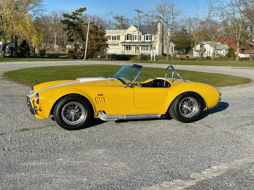 Shelby Cobra Replica - Image 5 of 31