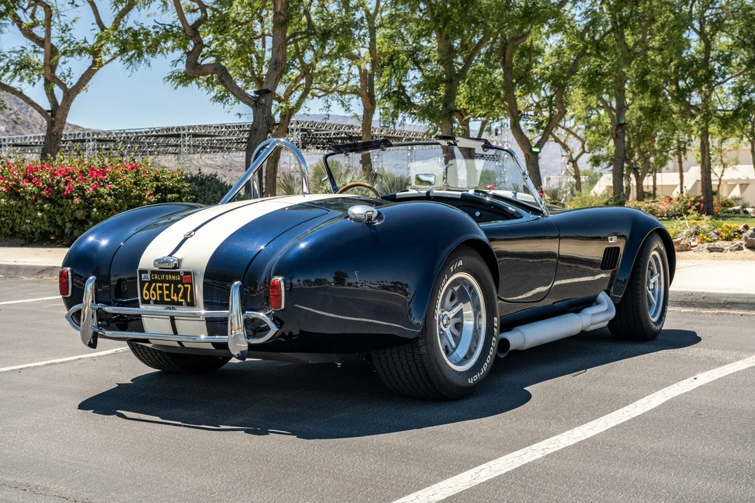 Shelby Cobra Replica - Image 11 of 31