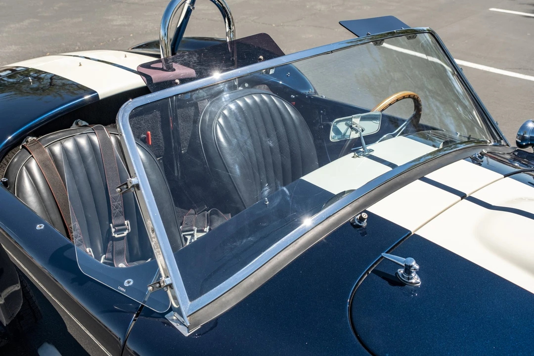 Shelby Cobra Replica - Image 15 of 31
