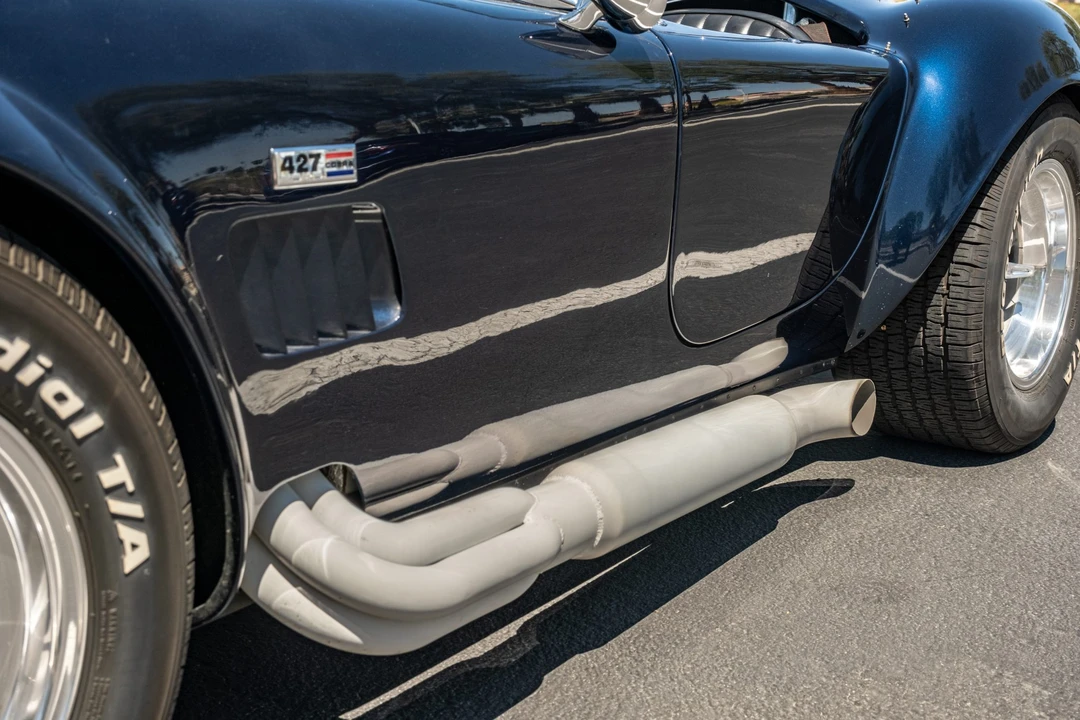 Shelby Cobra Replica - Image 25 of 31