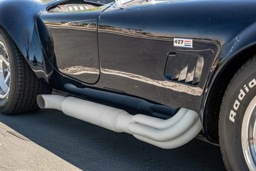 Shelby Cobra Replica - Image 14 of 31