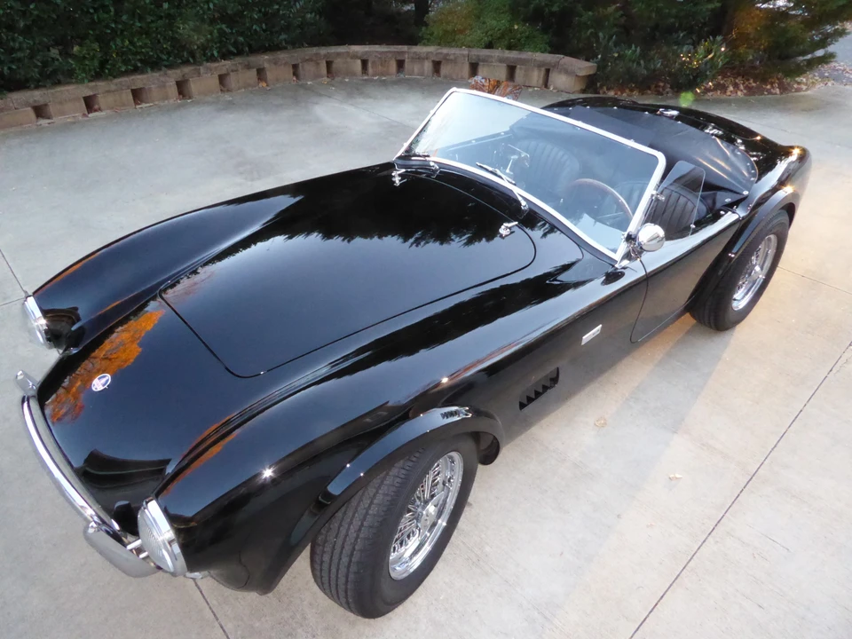 Shelby Cobra Replica - Image 5 of 31