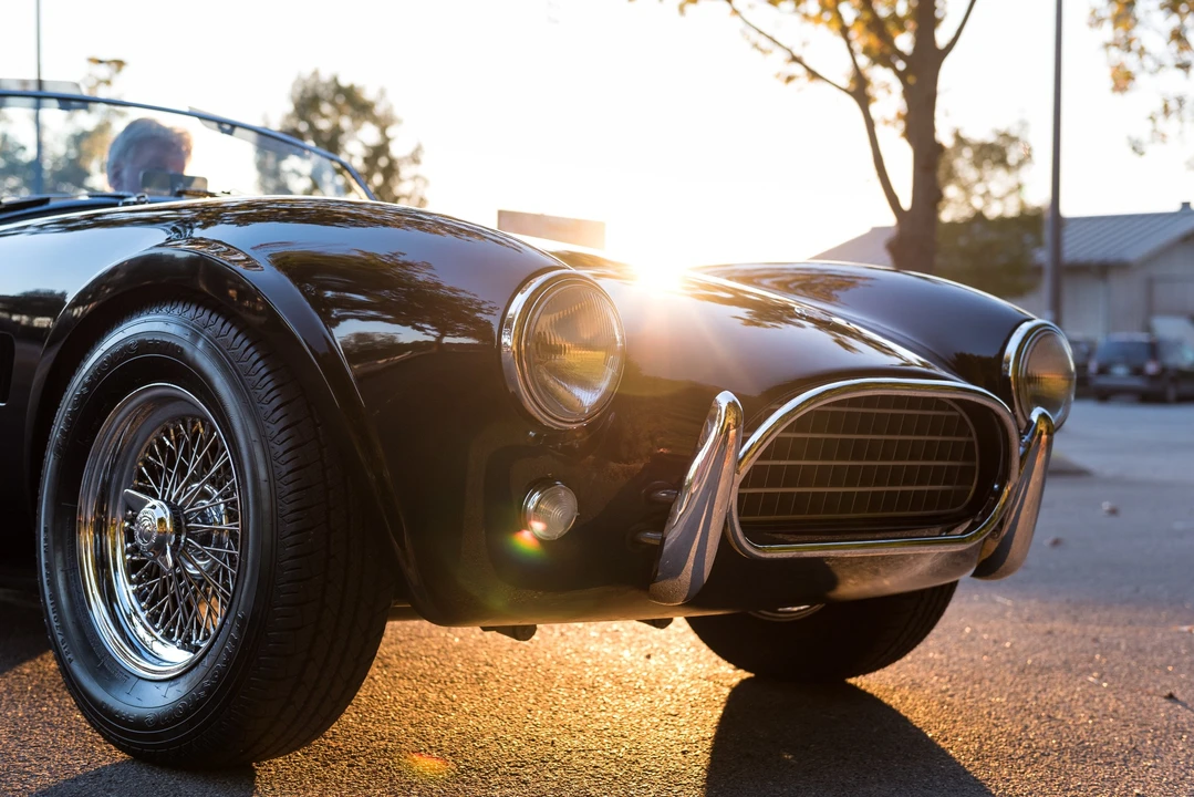 Shelby Cobra Replica - Image 18 of 31