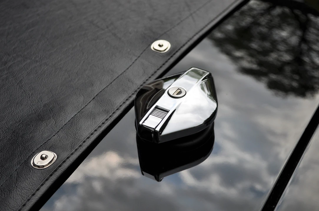 Shelby Cobra Replica - Image 30 of 31