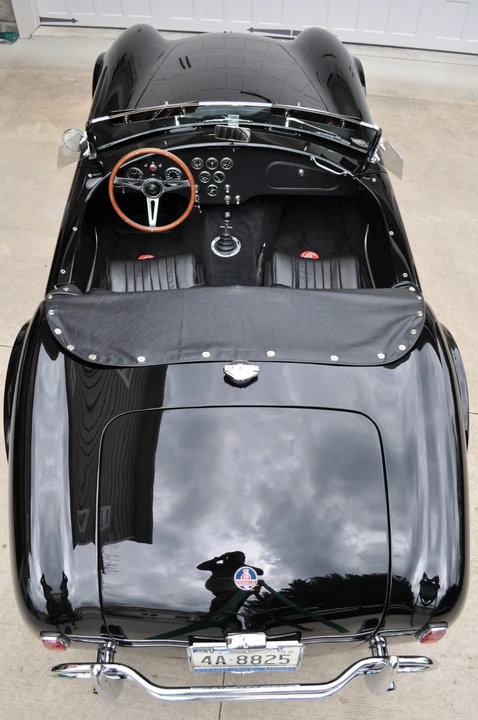 Shelby Cobra Replica - Image 29 of 31