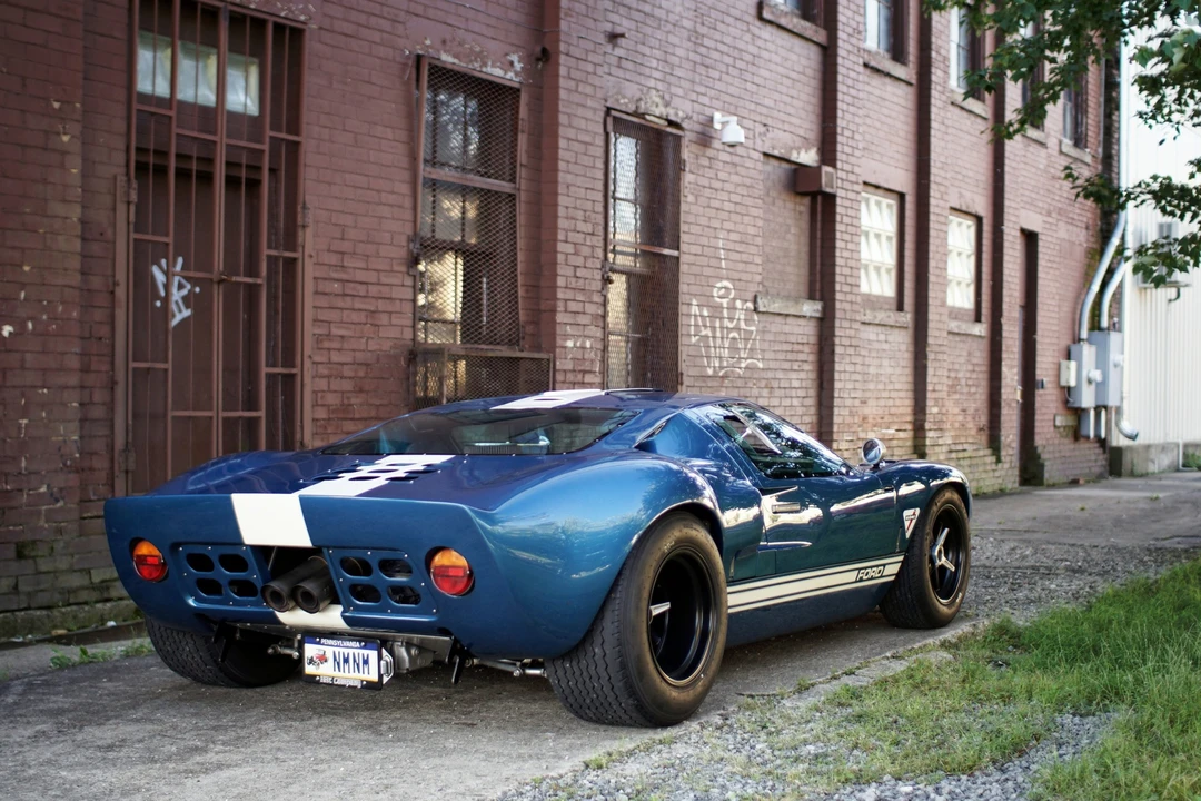 Ford Replica - Image 10 of 31