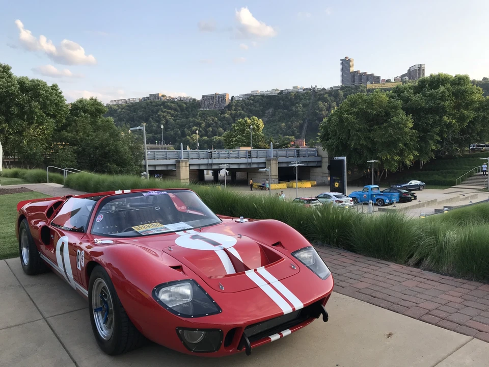 Ford Replica - Image 4 of 31