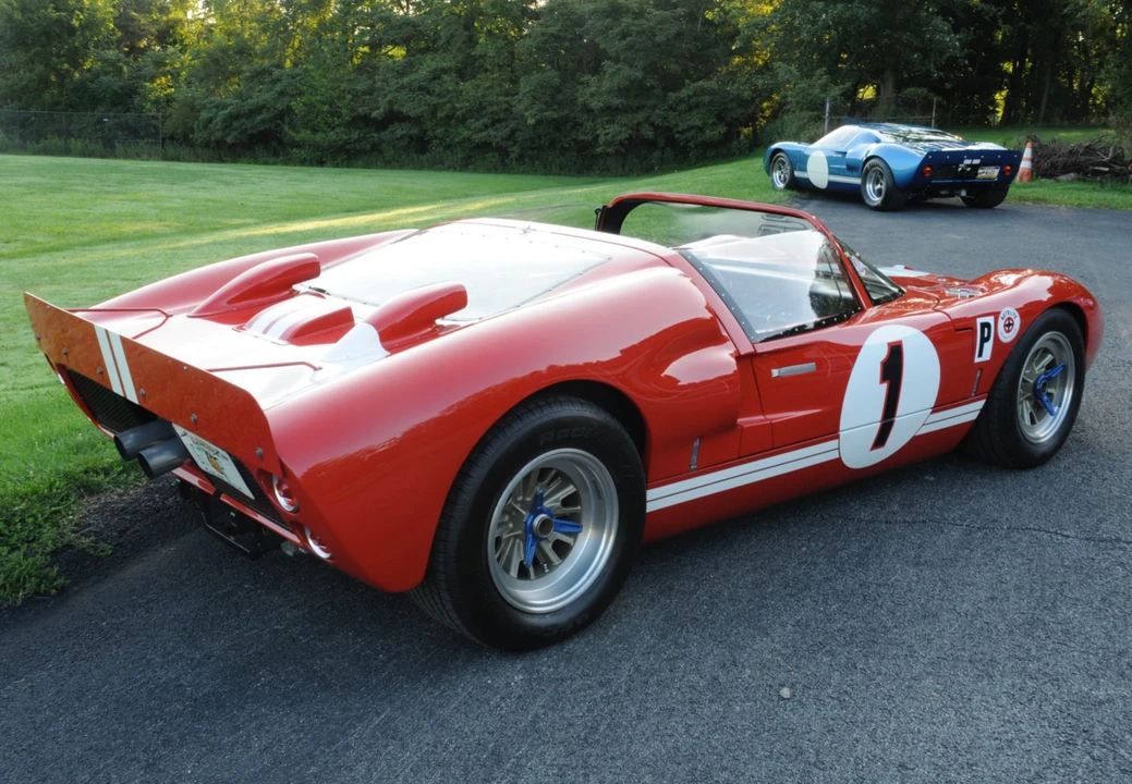 Ford Replica - Image 5 of 31
