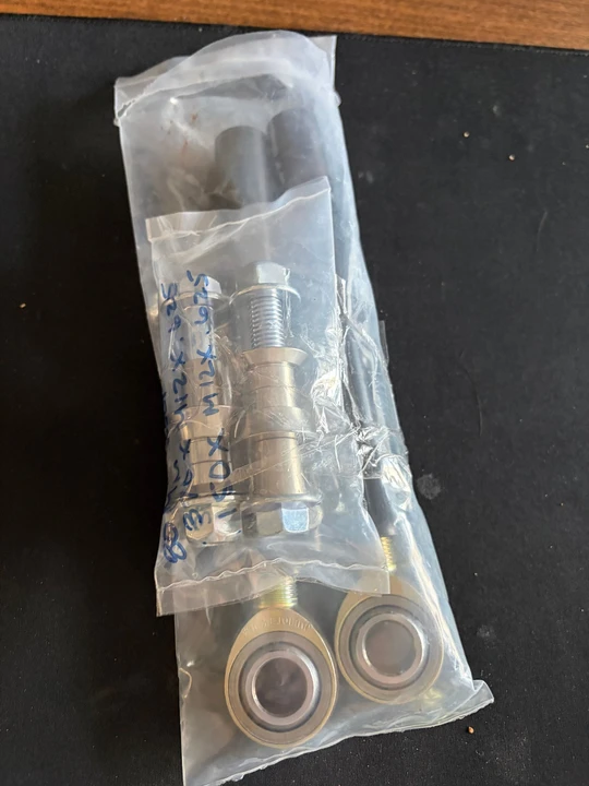 2011 Parts & Memorabilia Mechanical Components - Image 2 of 2