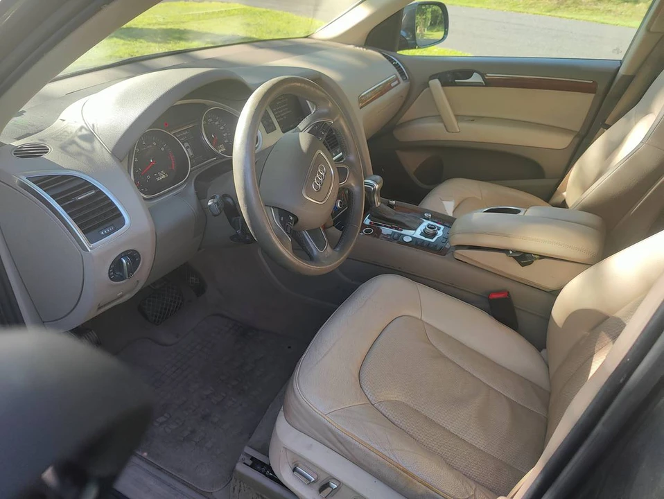 2015 Audi 4L Q7 - Image 6 of 9