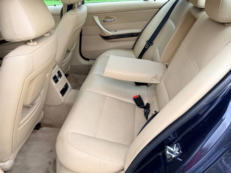 2008 BMW E90 3 Series Sedan - Image 11 of 12