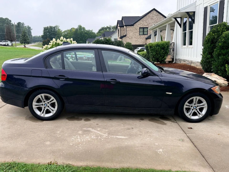 2008 BMW E90 3 Series Sedan - Image 8 of 12