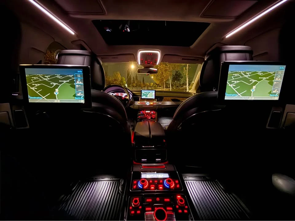 Audi D4 A8 - Image 9 of 9