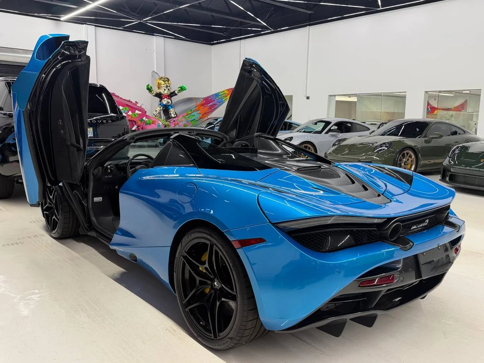 2020 McLaren 720S - Image 9 of 18