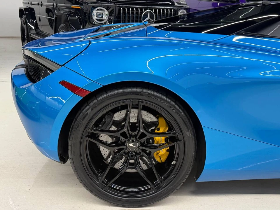 2020 McLaren 720S - Image 11 of 18