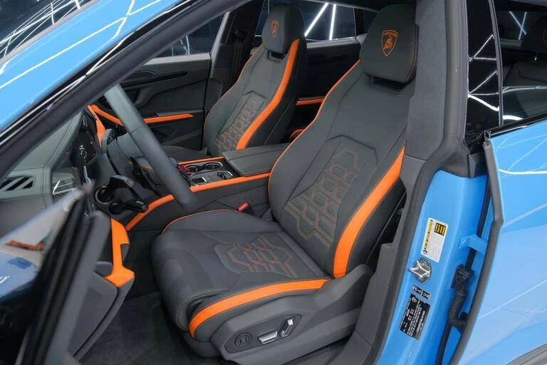 2025 Lamborghini Urus SE - Image 13 of 23